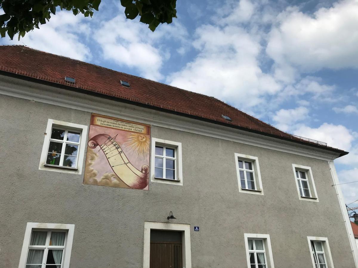 60Qm Wohnung Naabtal Im Historischen Pfarrhaus Pielenhofen 外观 照片